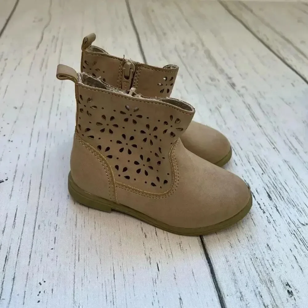 Gymboree/Garanimals bundle shoes infant girl size 4